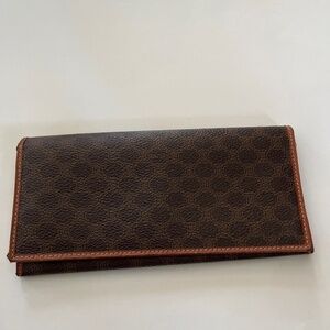 Preloved Celine Paris canvas long wallet. Brown. Italy .Vintage